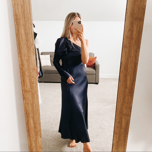 scanlan theodore one shoulder dress